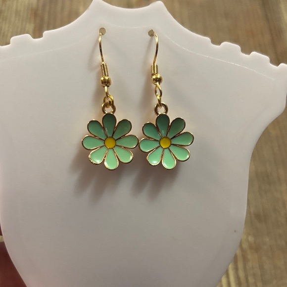 Jewelry - Handmade Gold and Green Flower Earrings